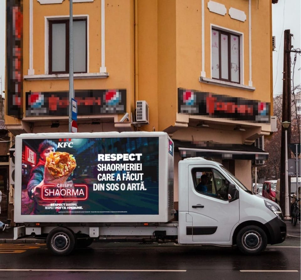 Digital OOH